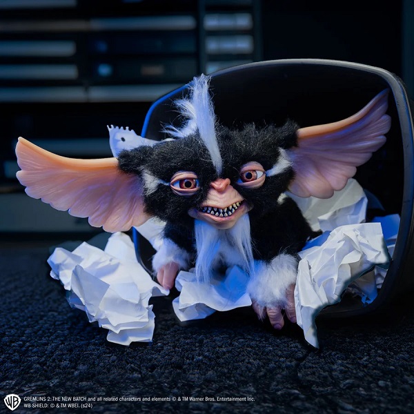 Gremlins 2: The New Batch Mohawk  Mogwai Prop - Trick or Treat Studios