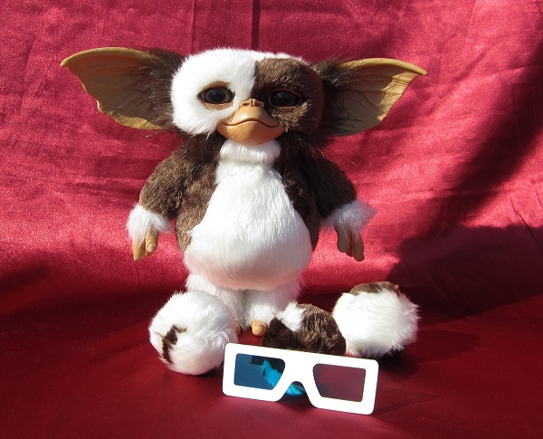 Gremlins - Gizmo Collectible Figure by Medicom Toy - Life Size VCD 