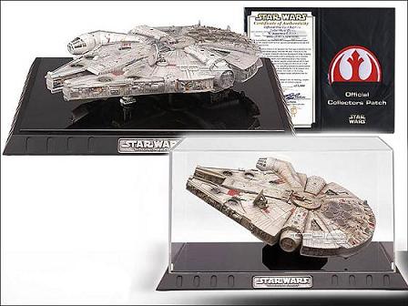 STAR WARS - Millennium Falcon mit Display Case