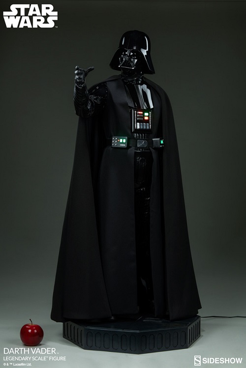 Darth Vader - Legendary Scale Figure
