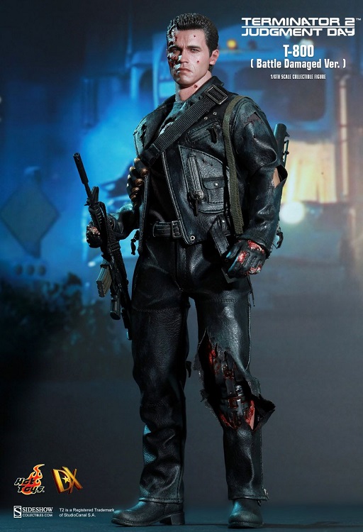 HOT TOYS - T-800 (Battle Damaged) Sixth Scale Figure — Regular Edition 